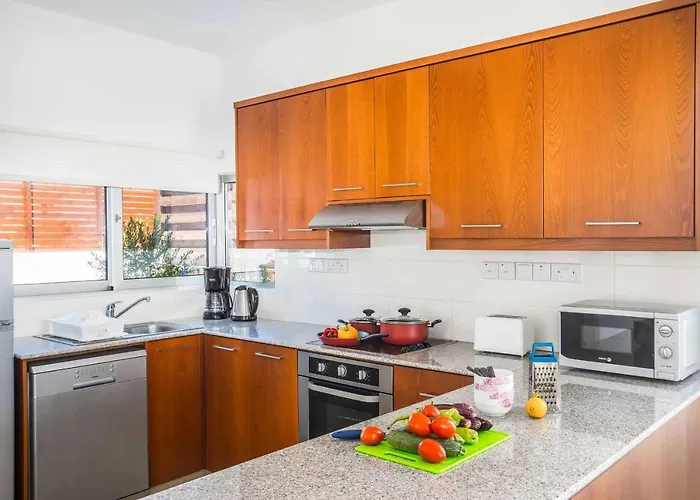 White Moonflower * Pégeia