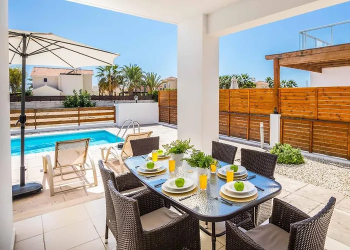 White Moonflower Pégeia